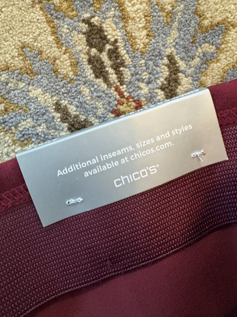 Chico's Pants Womens Size 6 - So Slimming Skinny Pleated Leg Pockets Red NWT - Picture 5 of 12